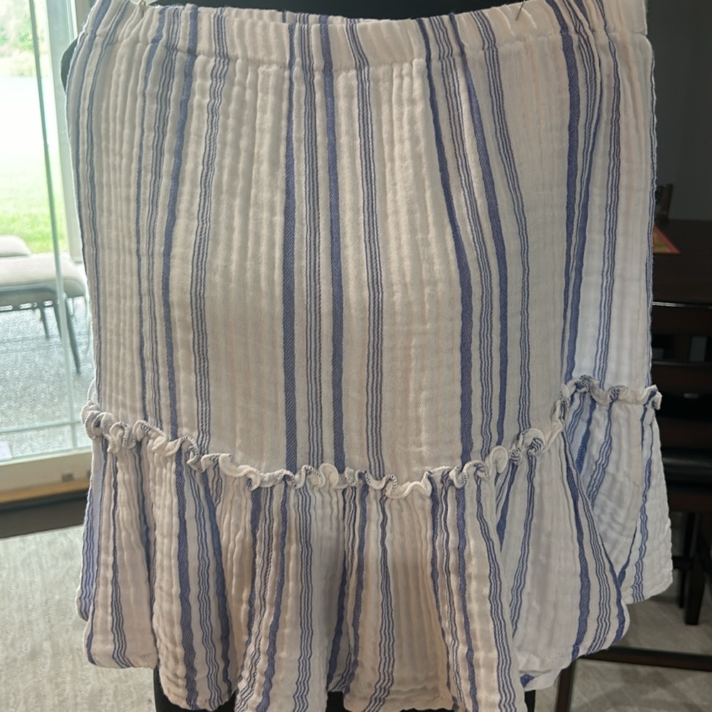 Gauze Ruffle Skirt - Picture 2 of 4